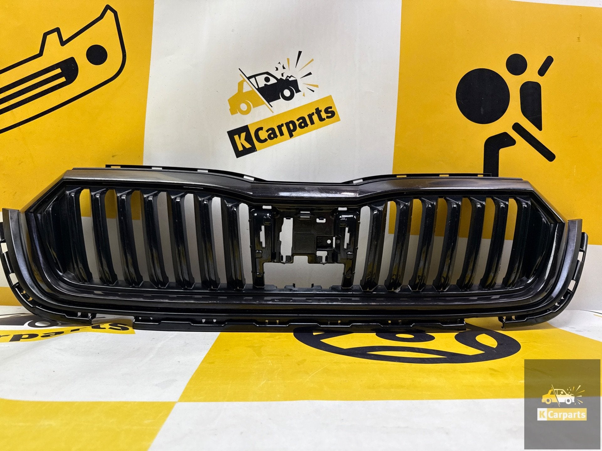 Skoda Octavia 4 Grill Origineel IV 5E3 19-5E3 Grill