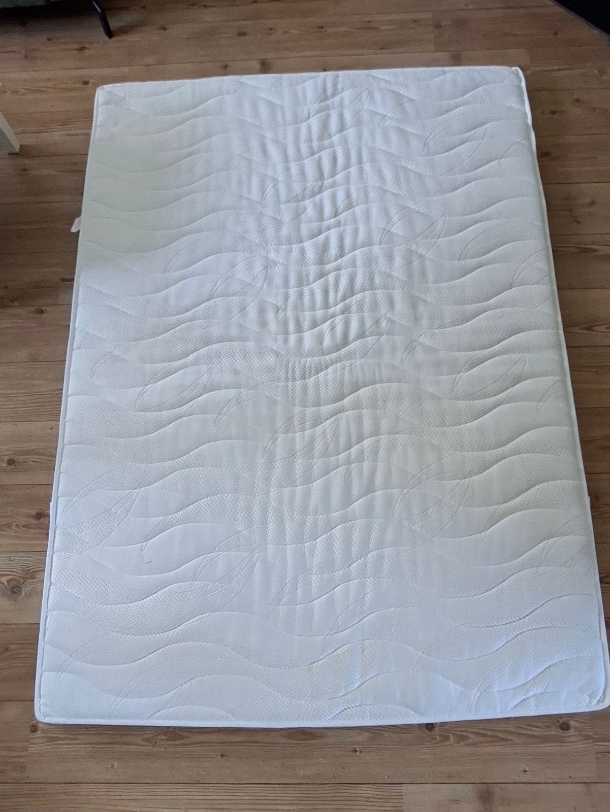 Topper 140x200 - Wasbaar met lichte vlekjes, Ophalen, Gebruikt, Tweepersoons, 140 cm