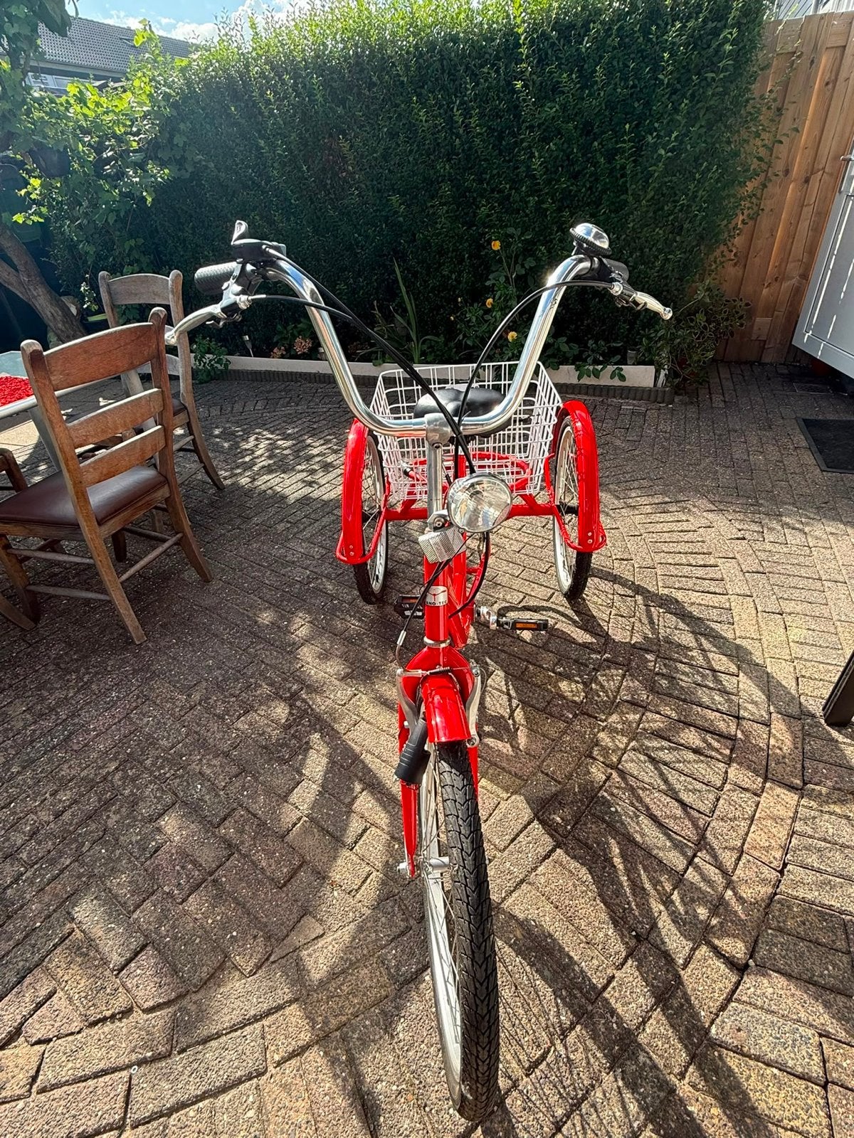 Rode driewieler - FANG-TEC, Ophalen, Gebruikt, Velgrem