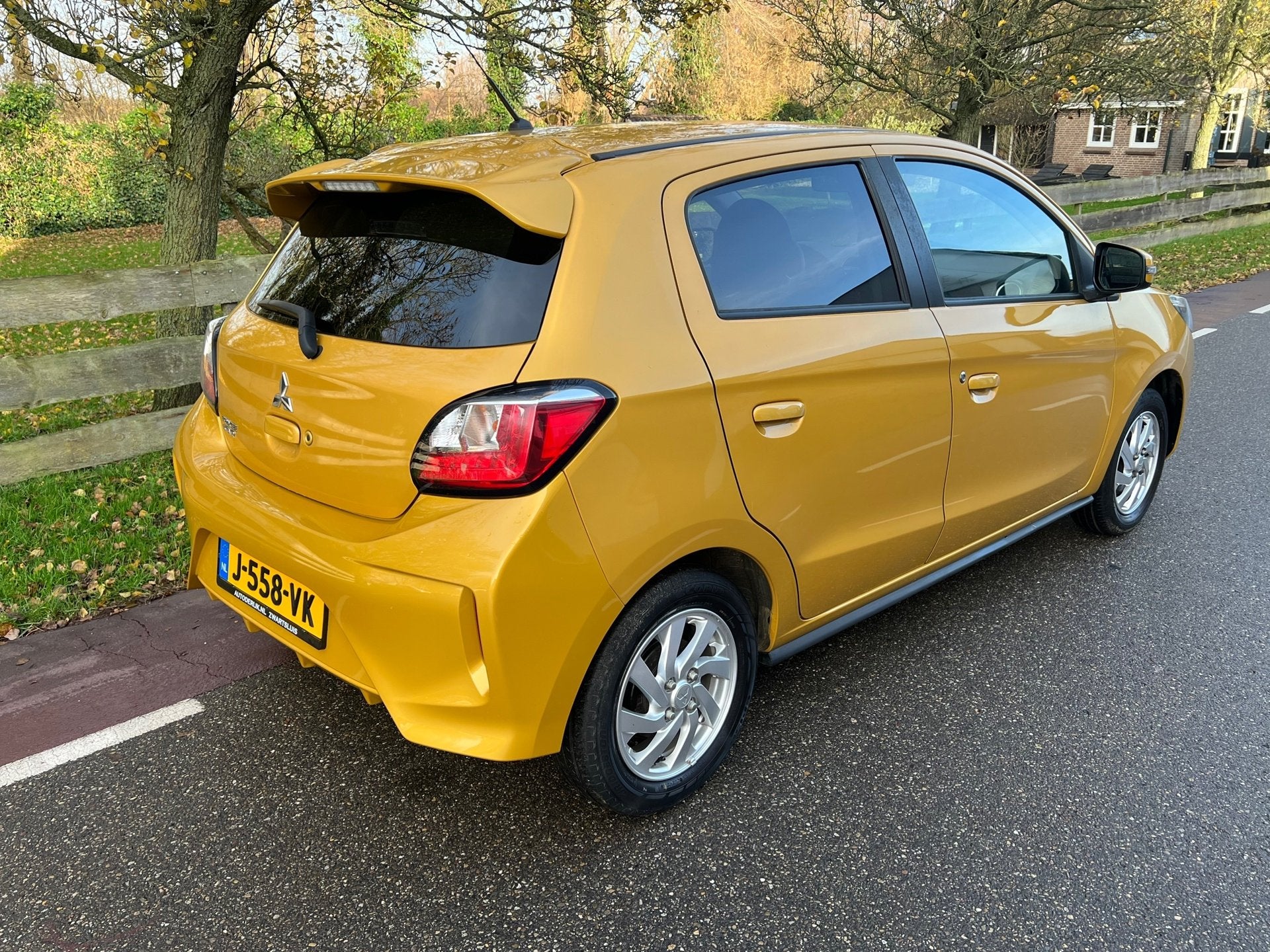 Mitsubishi Space Star 1.2 Nova Clima Navi ! 25.559 KM !, Auto's, Voorwielaandrijving, Stof, Gebruikt, Automatische klimaatregeling