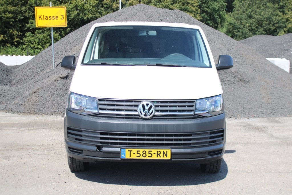 Volkswagen Transporter Kombi 2.0 TDI L1H1 (bj 2016), Auto's, Volkswagen, Voorwielaandrijving, Gebruikt, 255 €/maand, Wit