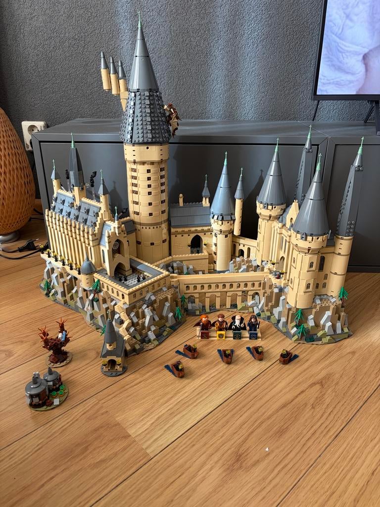 LEGO Harry Potter Zweinstein Kasteel 71043 -, Kinderen en Baby's, Speelgoed | Duplo en Lego, Zo goed als nieuw, Lego, Complete set