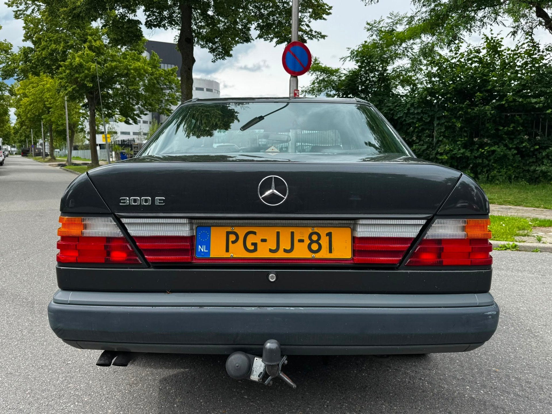 Mercedes-Benz 200-500 (W124) 260 E 6CILINDER, Auto's, Automaat, Achterwielaandrijving, Gebruikt, 2599 cc