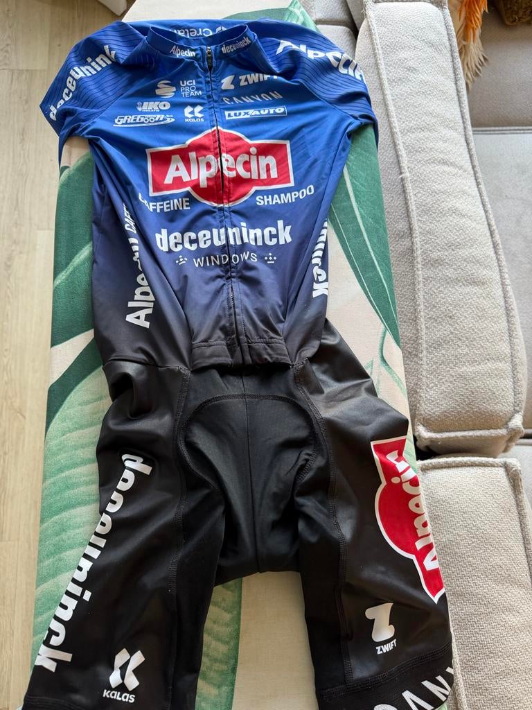 Alpecin-Deceuninck Wielerpak - Maat S, Fietsen en Brommers, Fietsaccessoires | Fietskleding, S, Heren, Ophalen of Verzenden, Zo goed als nieuw