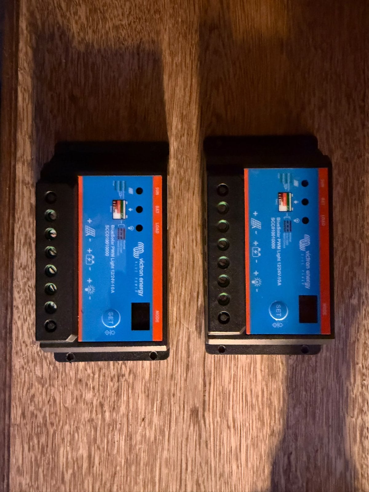 2x victron blue solar pwm light, Ophalen, Zo goed als nieuw