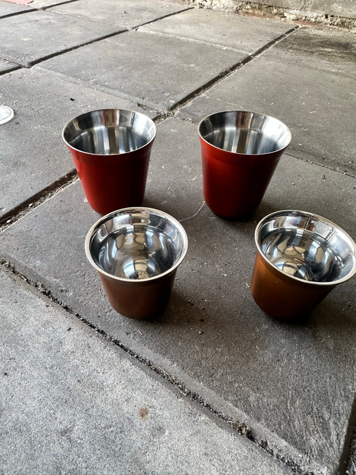 Set van 4 RVS Espresso Kopjes - Rood & Bruin, Huis en Inrichting, Ophalen, Metaal, Meerkleurig, Overige merken