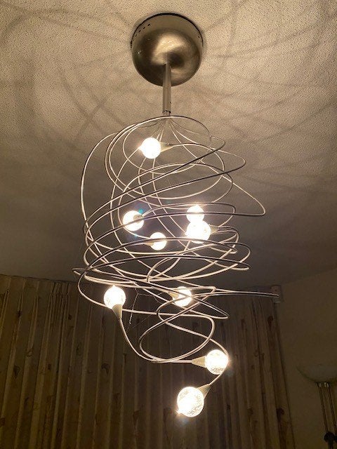 Moderne spiraal hanglamp met 9 lichtpunten, Ophalen