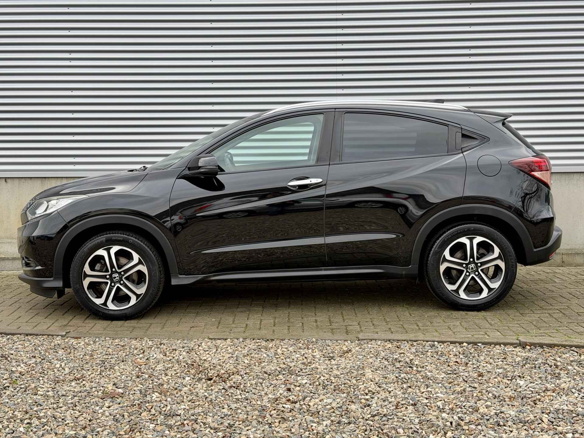 Honda HR-V 1.5 i-VTEC Executive Automaat [ Panodak, fm navi,, Auto's, Euro 6, Verwarmde buitenspiegels, Zwart, Origineel Nederlands