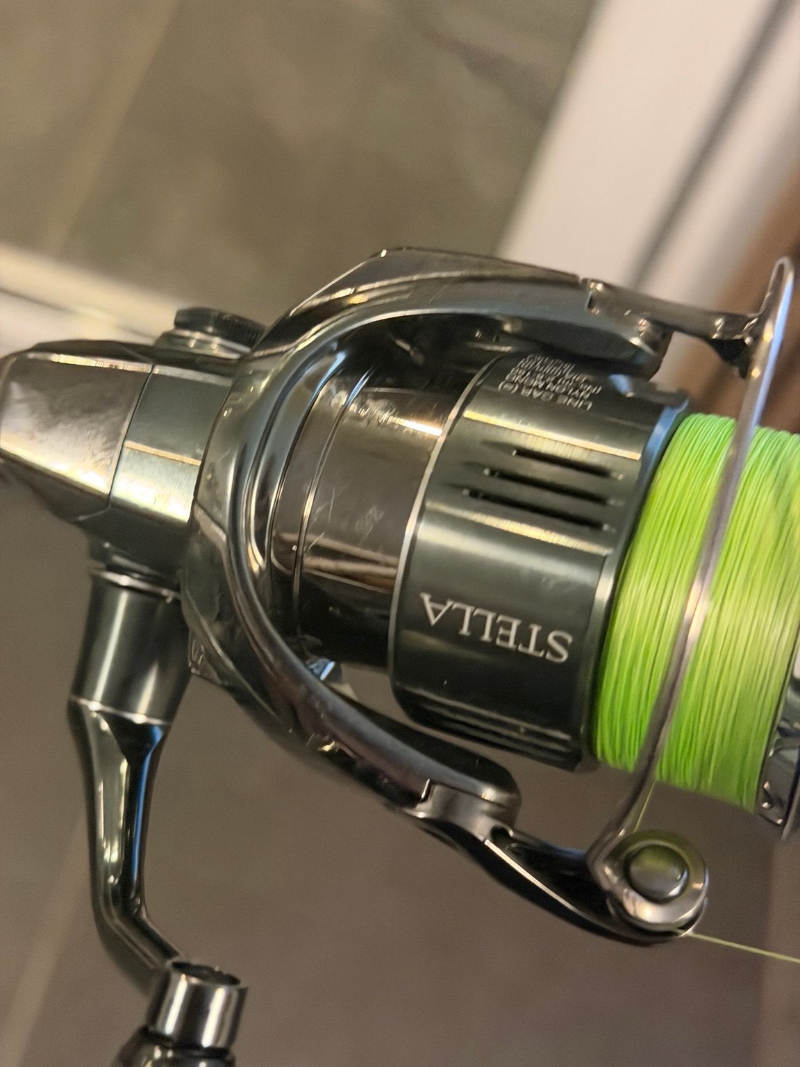 Shimano Stella 2500 + ZECK BA Spin ML 2.33m (5–15g) Topstaat, Watersport en Boten, Hengelsport | Roofvissen, Ophalen, Zo goed als nieuw