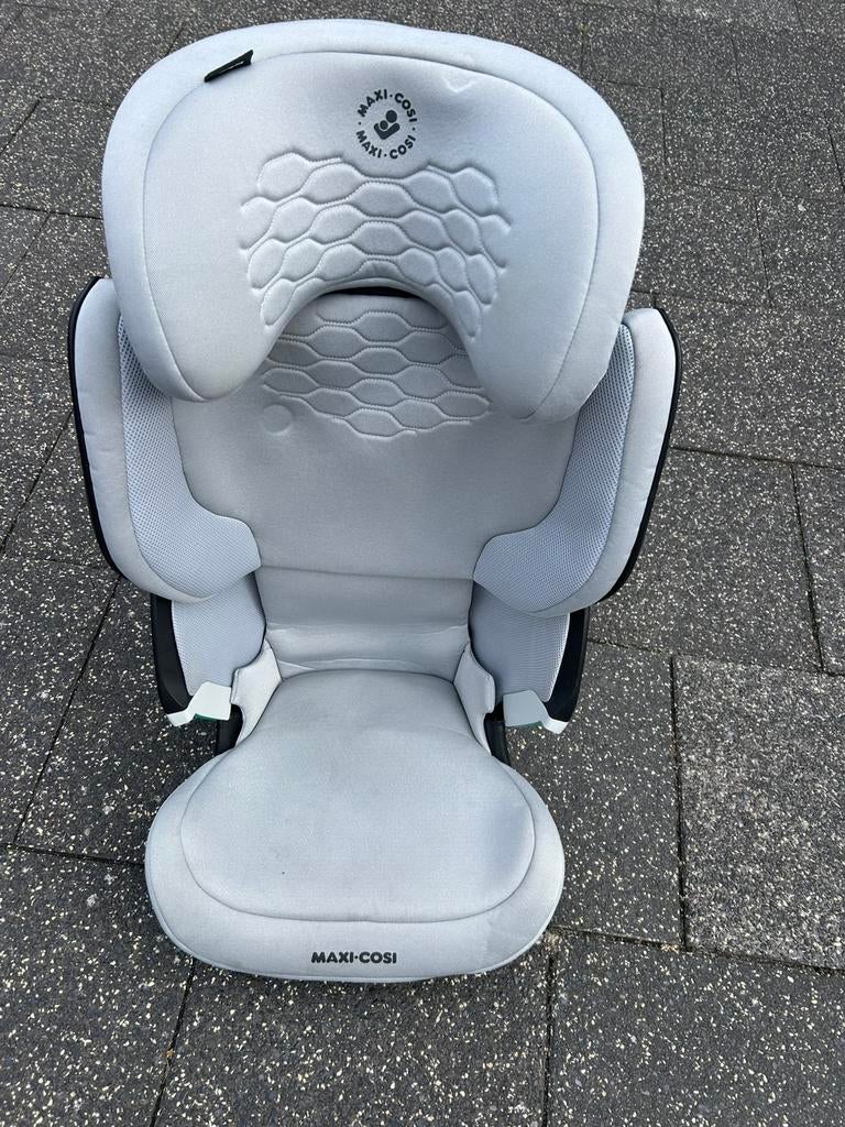 Maxi-cosi i-size booster seat, 15 t/m 36 kg, Ophalen of Verzenden, Zo goed als nieuw, Isofix