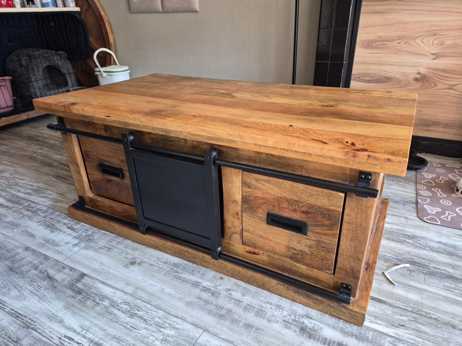 mooie mango houten salon tafel  60 x 110 .45cm hooghoog l