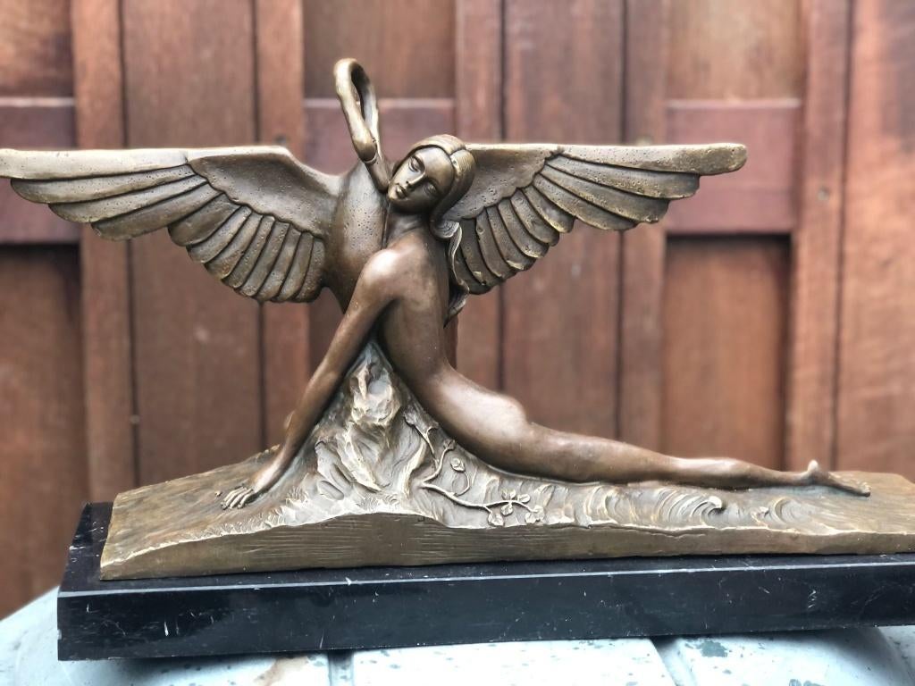 bronzen Art d vrouw Leda met zwaan sculptuur, Ophalen of Verzenden, Brons, Beeld