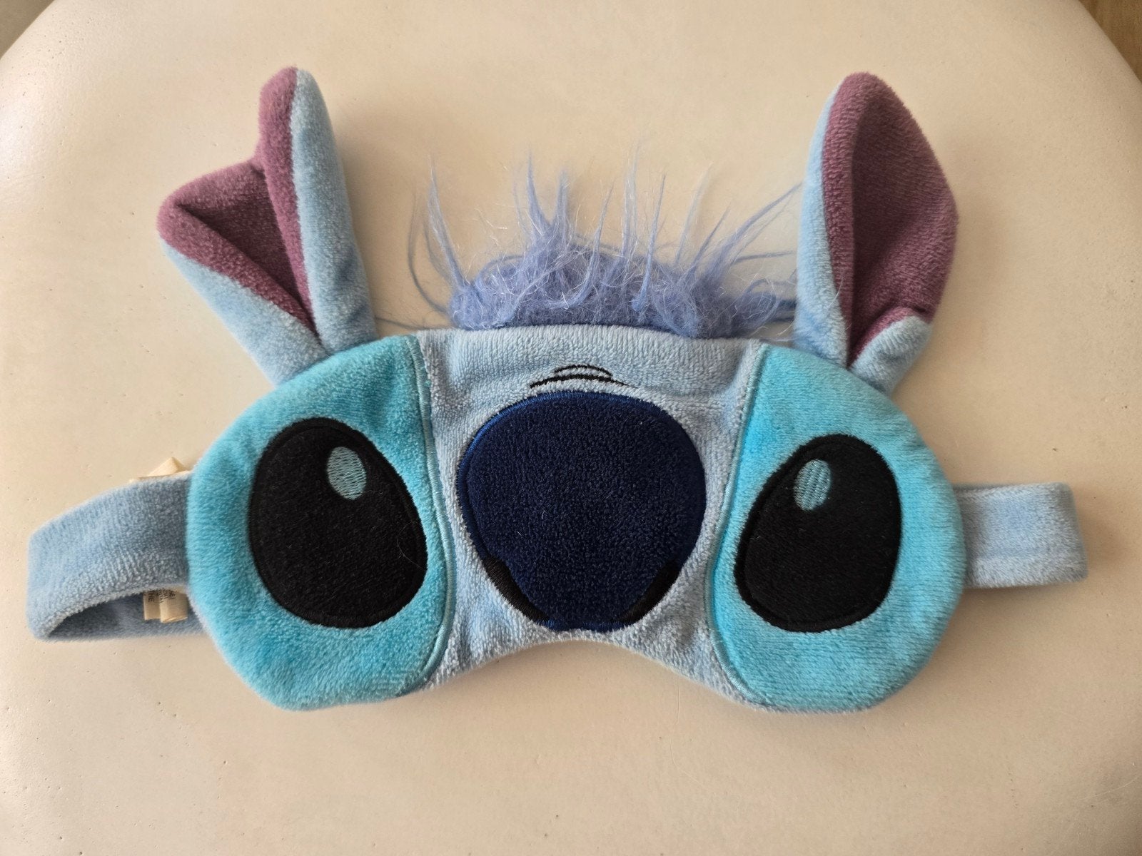 Slaapmasker van Stitch
Sluit met een klitterbandje, Ophalen of Verzenden, Zo goed als nieuw