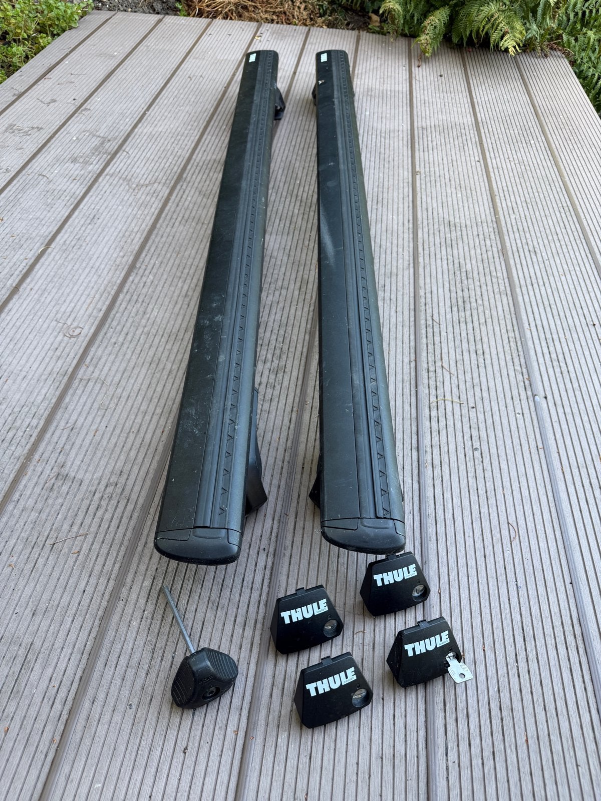 ‘Thule WingBar Edge black 9595’ dakdragers met sloten, Ophalen, Zo goed als nieuw