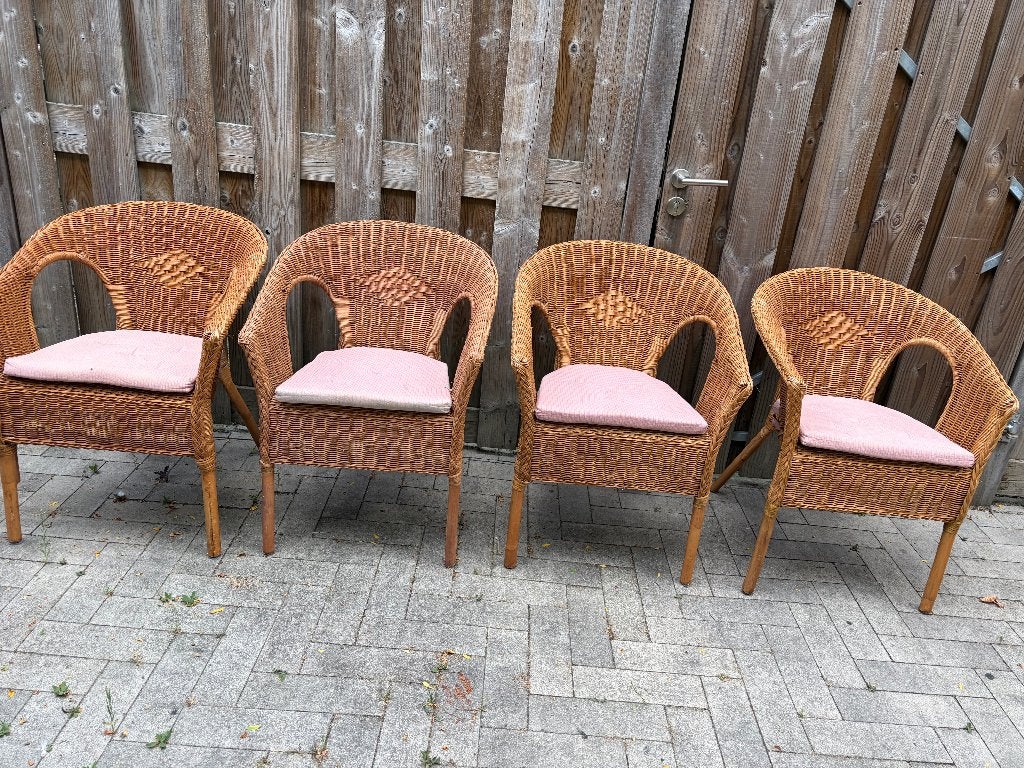 4 rotan eetkamerstoelen, Huis en Inrichting, Ophalen, Gebruikt, Bruin, Riet of Rotan