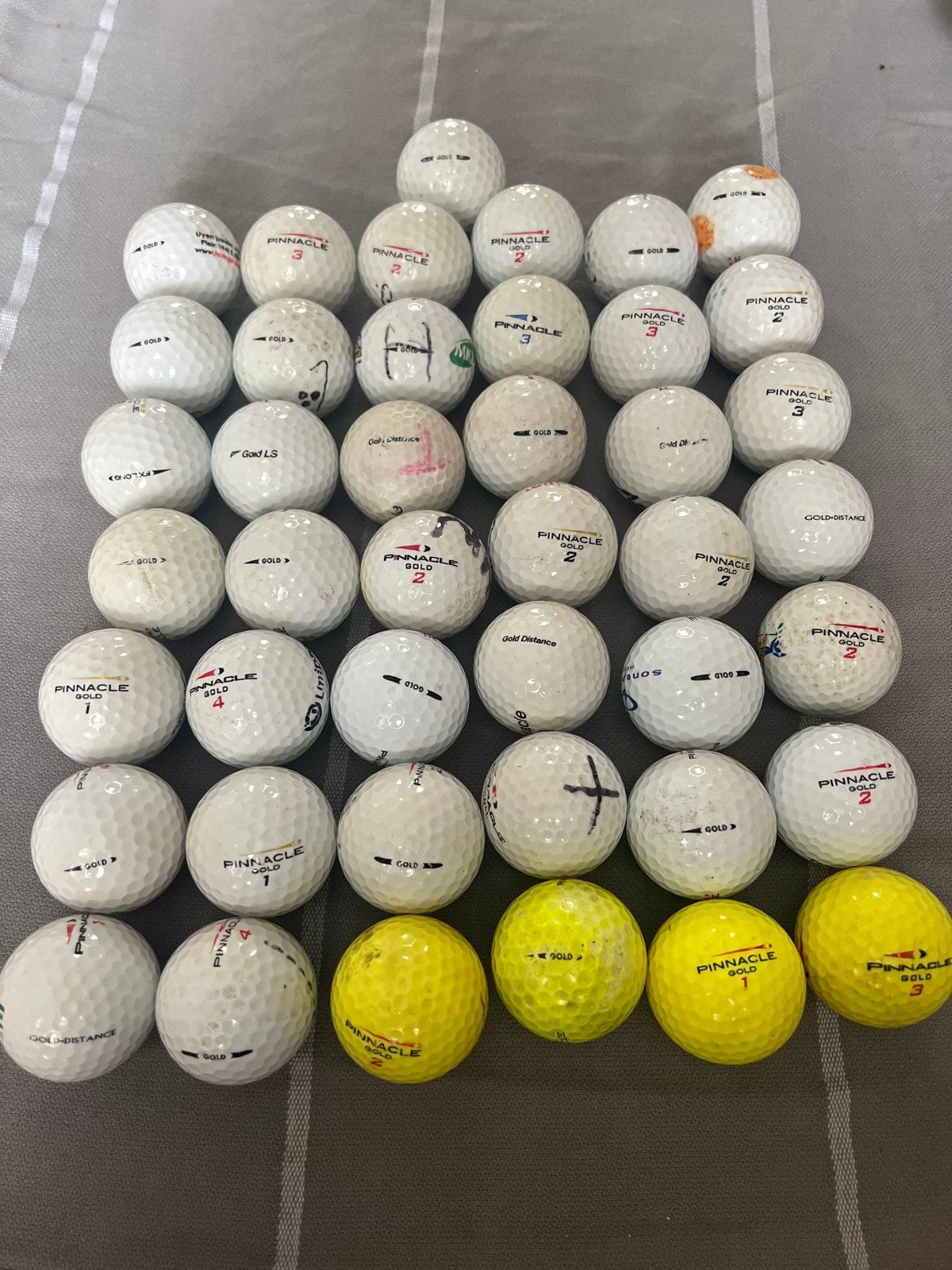 43 Pinnacle Gold Golfballen - Gebruikt, Ophalen of Verzenden, Gebruikt, Bal(len), Overige merken