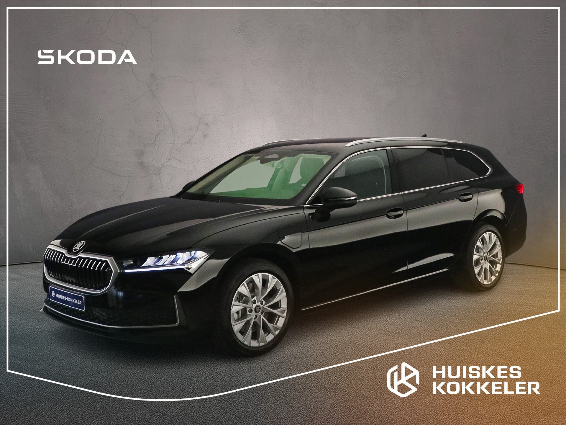 Skoda Superb Combi, Auto's, Skoda, Euro 6, 4 cilinders, 135 min, Zwart