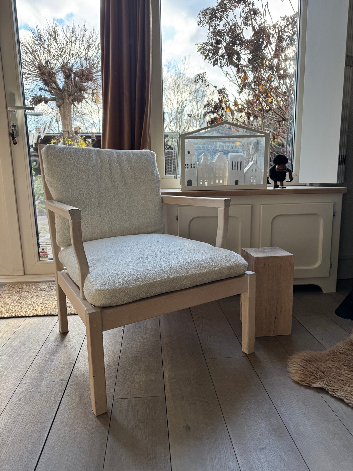 Opgeknapt Fauteuiltje van IKEA met boucle stof, Ophalen, Gebruikt, Minder dan 75 cm, Stof