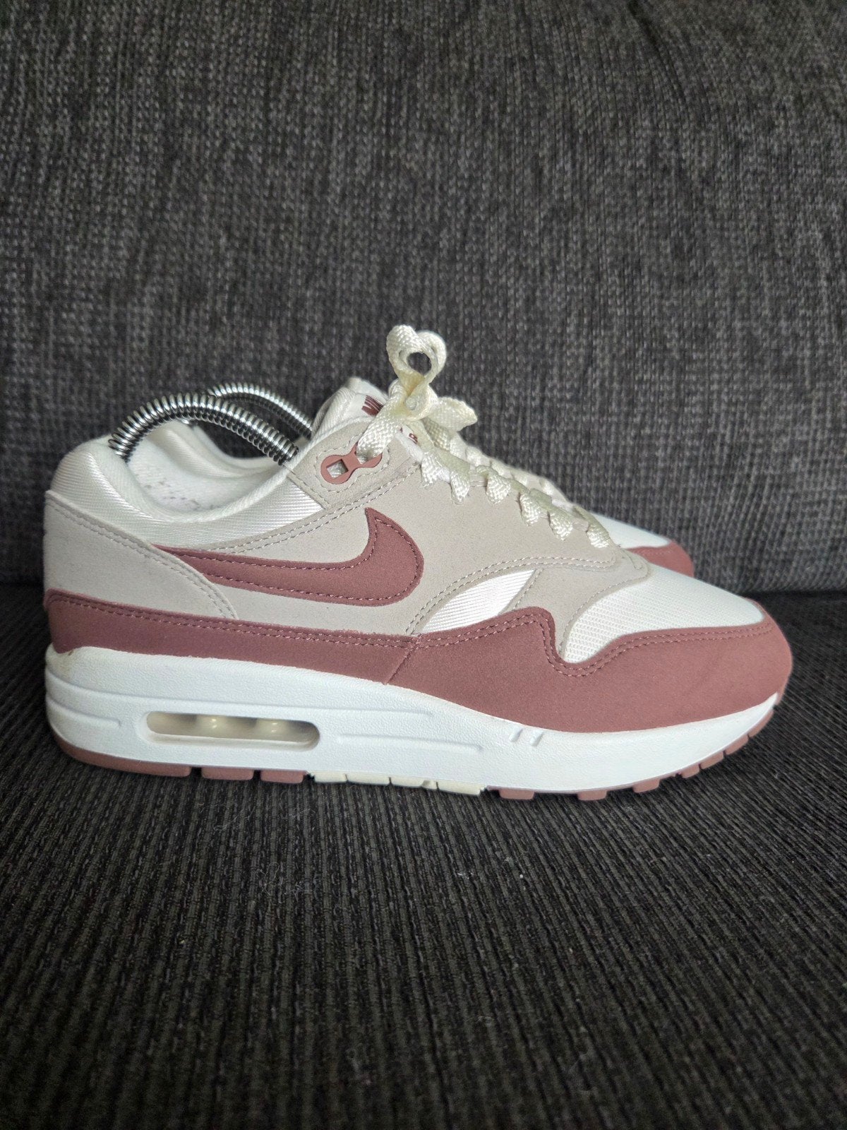 Nike Air Max 1 Smokey Mauve maat 39, Kleding | Dames, Bruin, Ophalen of Verzenden, Sneakers of Gympen, Nike air max