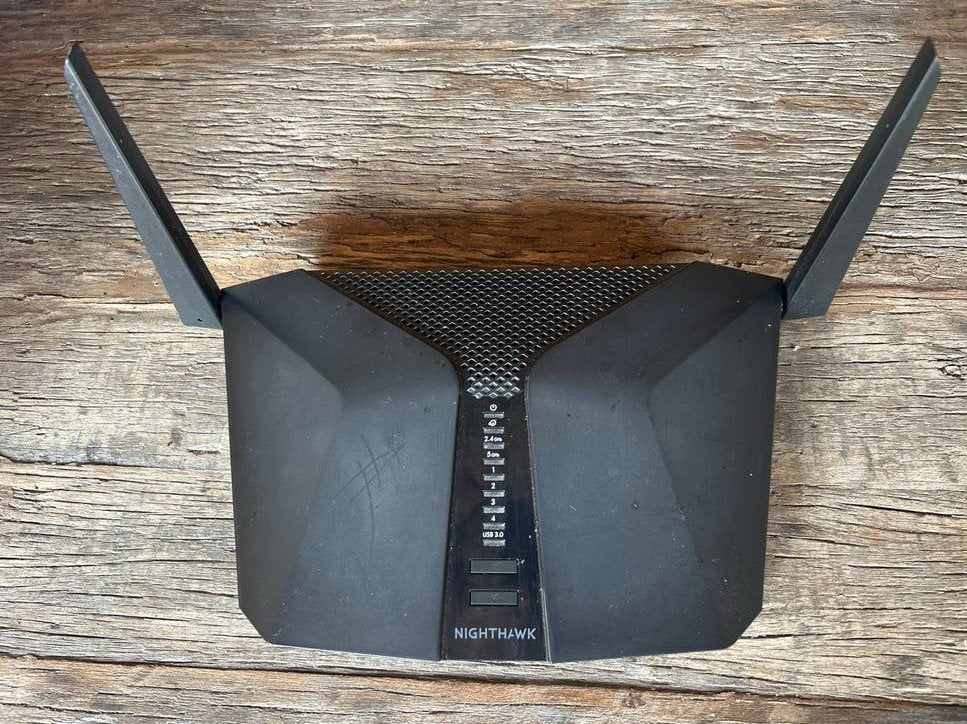 Netgear Nighthawk AX4 AX3000 WiFi 6 Router (RAX40), Ophalen, Zo goed als nieuw, Router