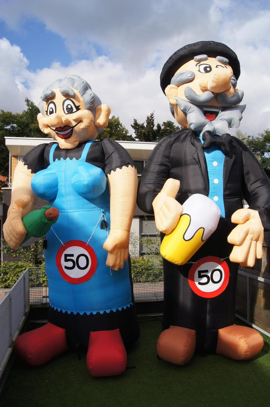 Bruidspaar feestpop te huur, Ophalen, Zo goed als nieuw, Verjaardag
