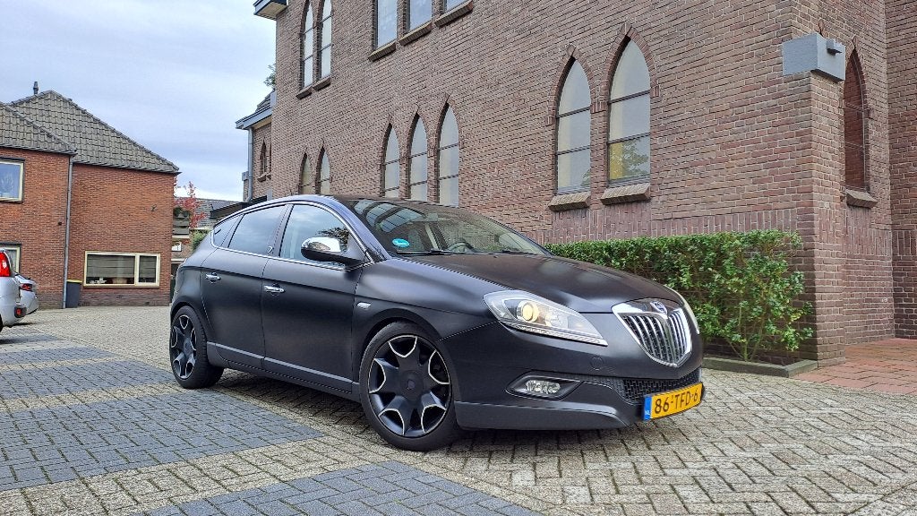 Lancia Delta 1.4 MultiAir - Hard Black, Auto's, Voorwielaandrijving, 600 kg, 4 cilinders, Zwart