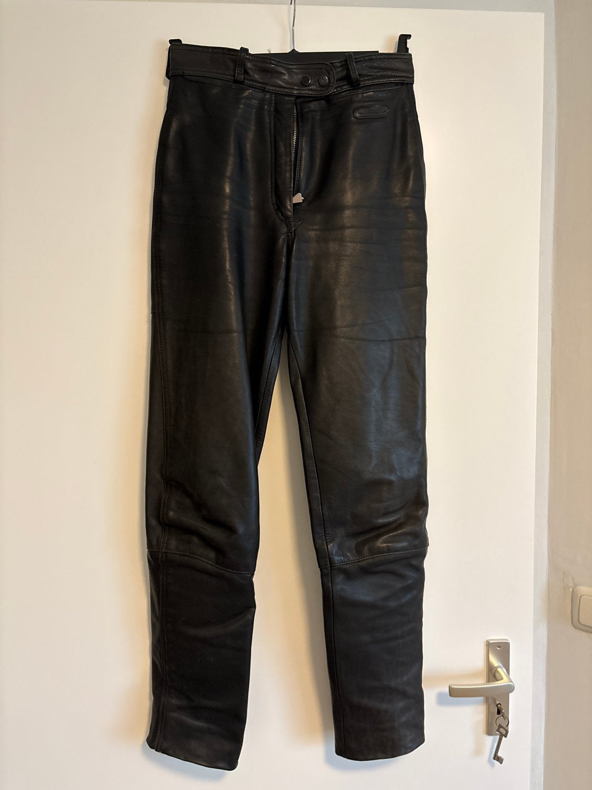 Zwarte leren damesbroek – maat 36 (Hein Gericke), Zwart, Ophalen of Verzenden, Maat 36 (S), Lang