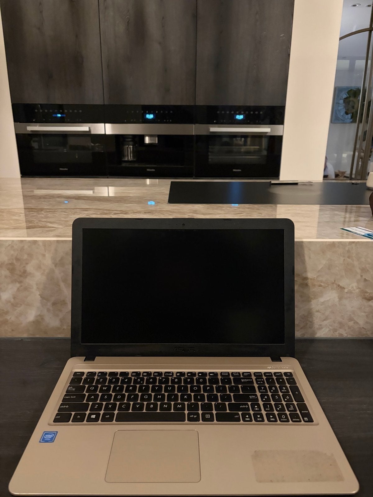 ASUS D540N Laptop - Intel Celeron N3350, 4GB RAM, 15.6 inch, Computers en Software, HDD, Minder dan 2 Ghz, Ophalen of Verzenden