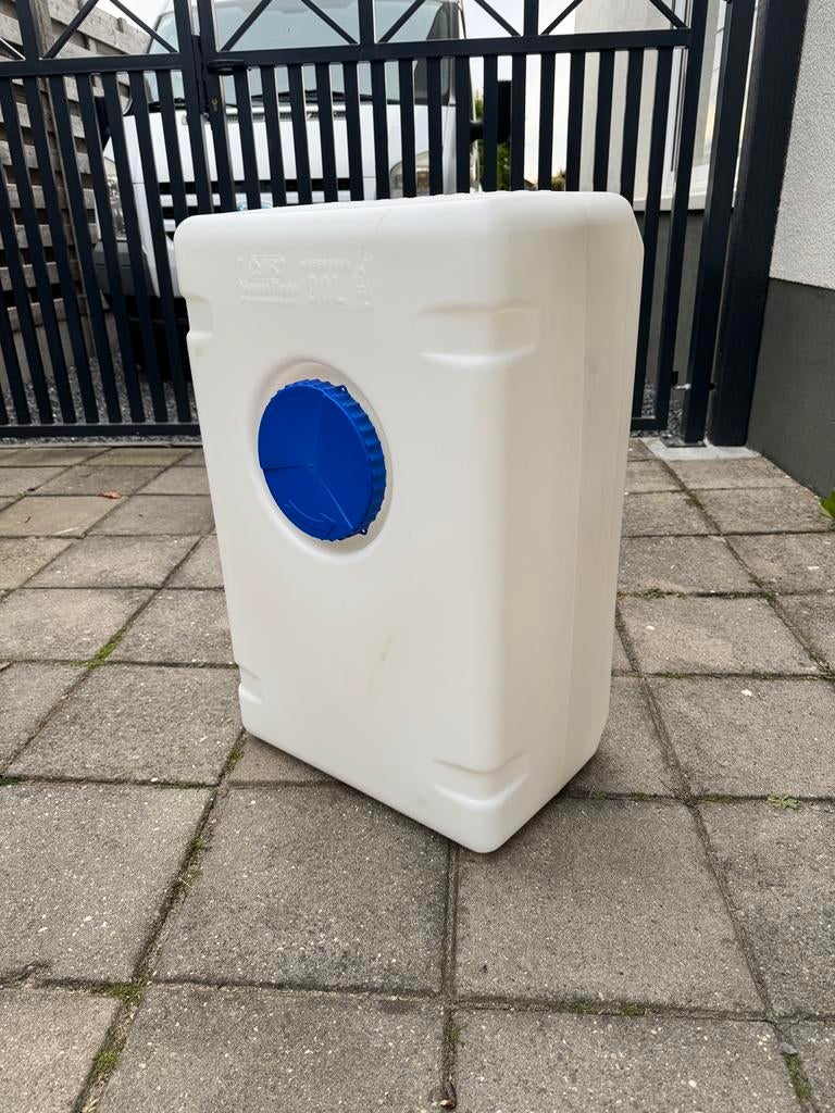 Nieuwe watertank 90L ongebruikt (Nuova Rade), Ophalen, Nieuw