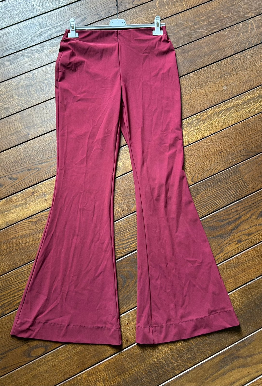 Wijnrode Studio Anneloes Flair Jeans in maat XS, Verzenden, Zo goed als nieuw, Maat 34 (XS) of kleiner, Lang