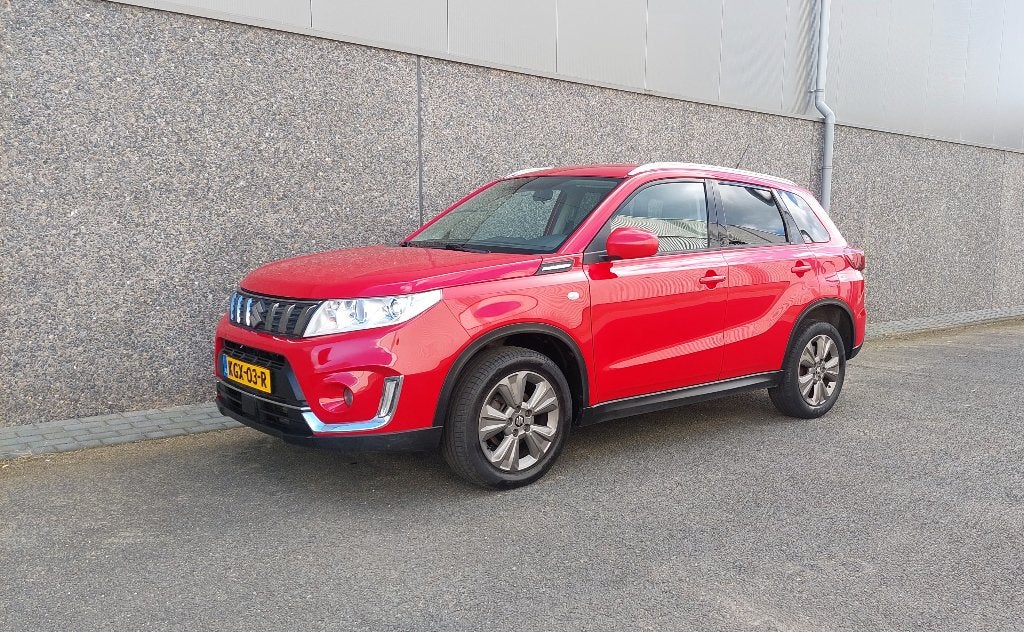 Suzuki Vitara 1.0 Boosterjet, cruise/camera etc 12 MND gar!, Voorwielaandrijving, Dealer onderhouden, Zwart, 400 kg