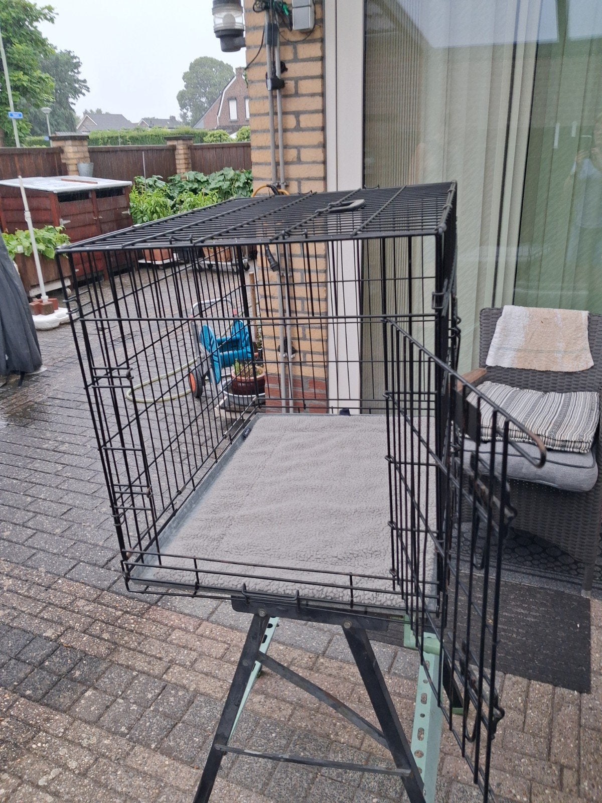 HONDEN BENCH MET KLEEDJE 76/60/55 CM, Ophalen, Gebruikt
