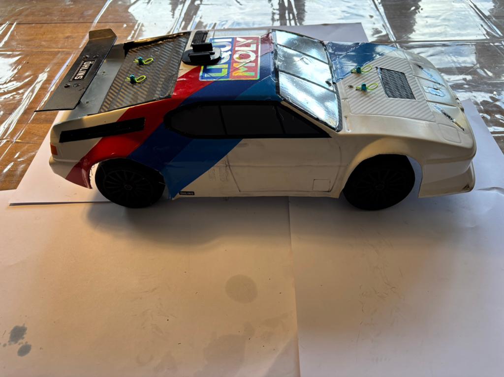 Rc auto 1/8 Kyosho omgebouwd naar electro 4s BMW kap, Overige merken, Gebruikt, Auto, Groter dan 1:32
