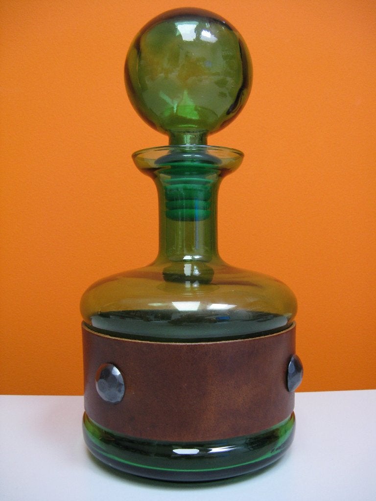 vintage empoli stoere fles karaf met stolp en leren band 70s, Verzenden, Groen, Overige typen, 29 cm
