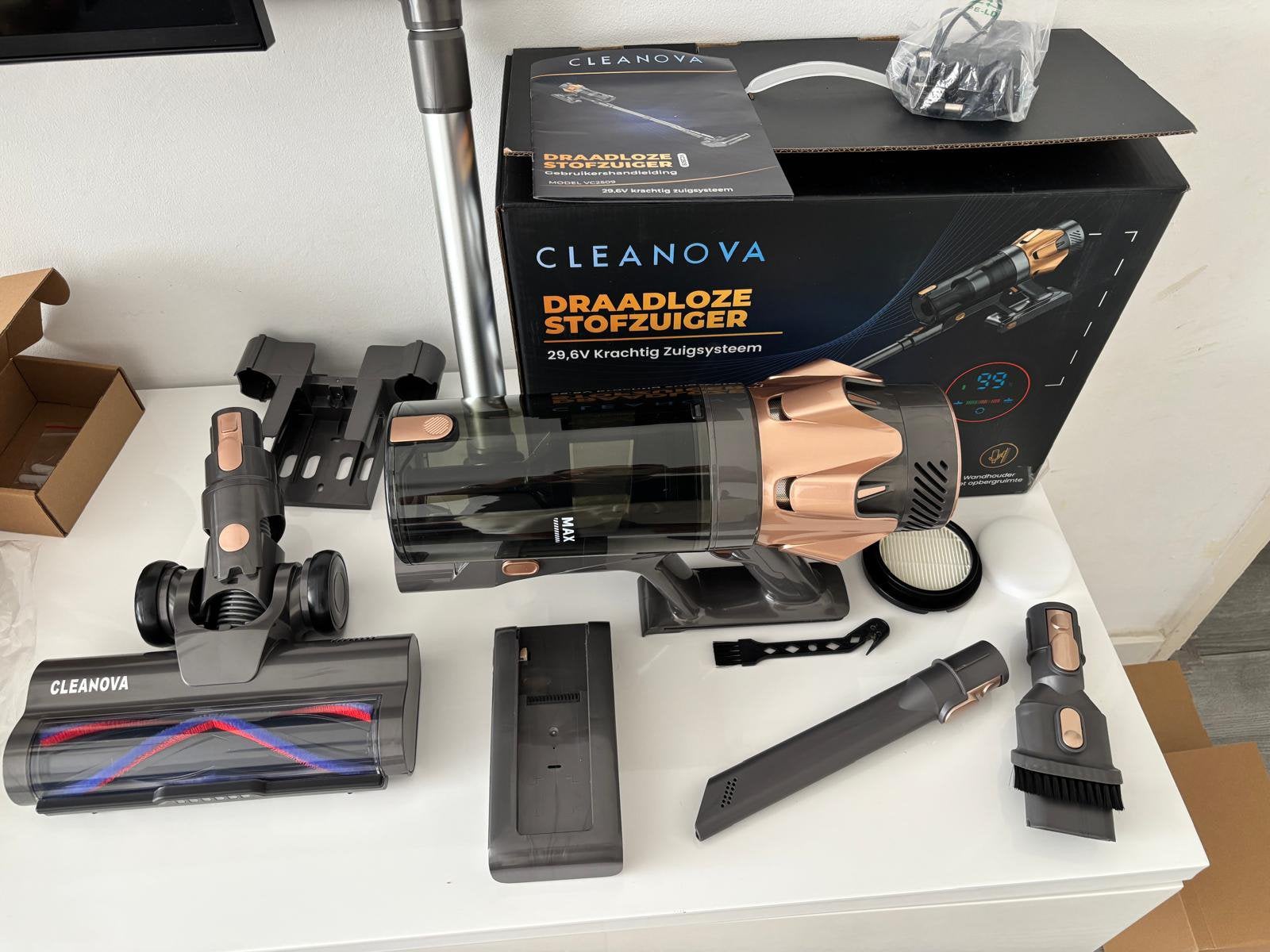 Cleanova Steelstofzuiger 60minuten kruimeldief draadloos New, Ophalen, Stille werking, Nieuw, Minder dan 1200 watt