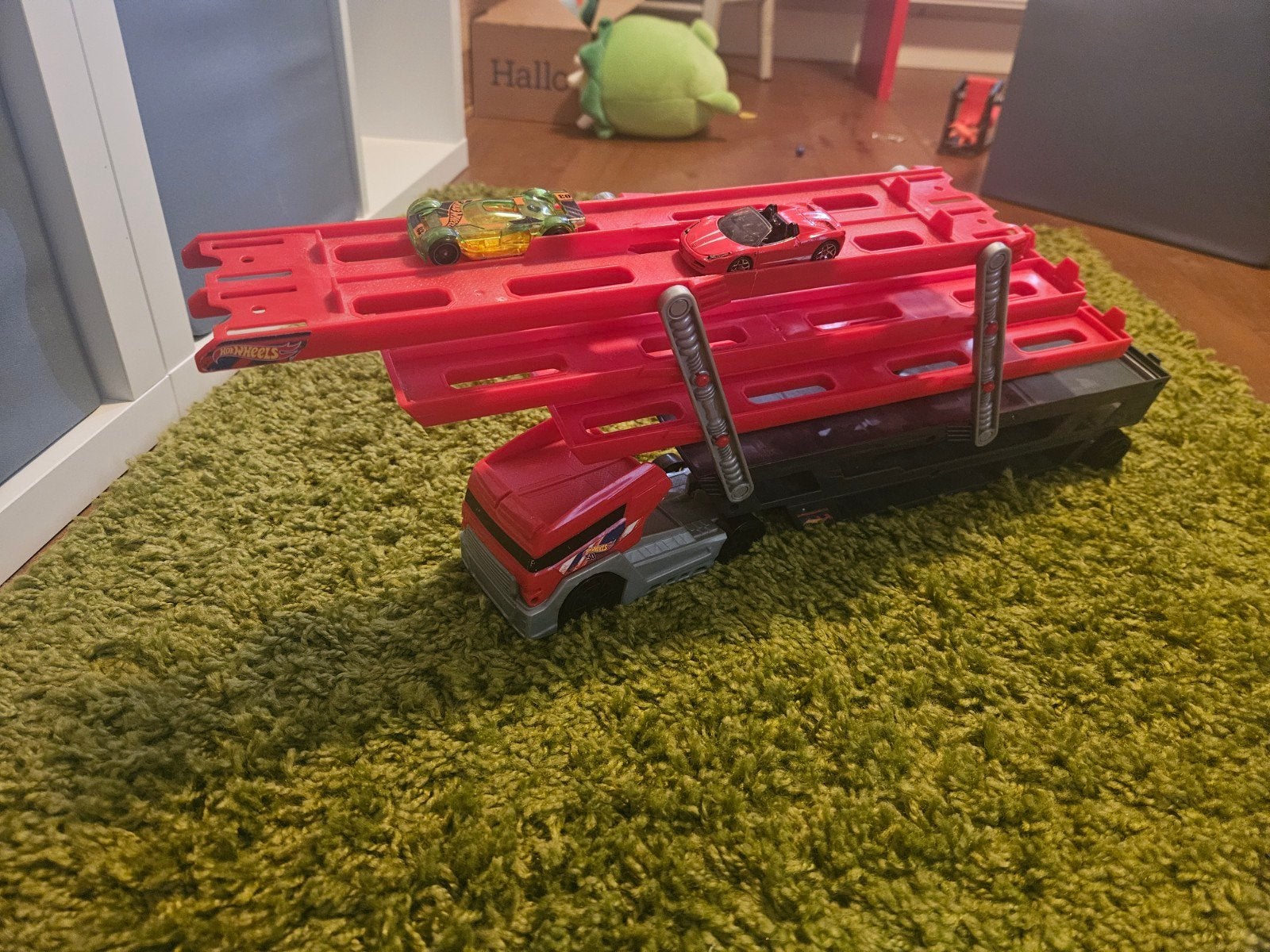 Hot Wheels Racebaan Vrachtwagen - Zo goed als nieuw, Racebaan, Zelf te bouwen, Ophalen of Verzenden, Zo goed als nieuw