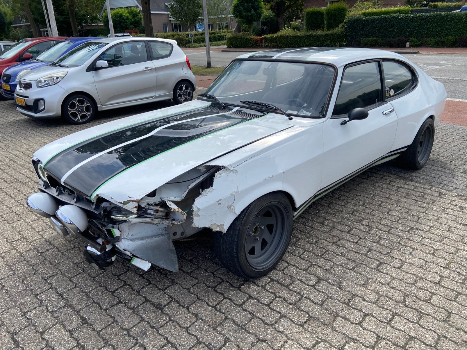 Ford Capri - 1974, Auto's, Achterwielaandrijving, Zwart, Wit, Bedrijf