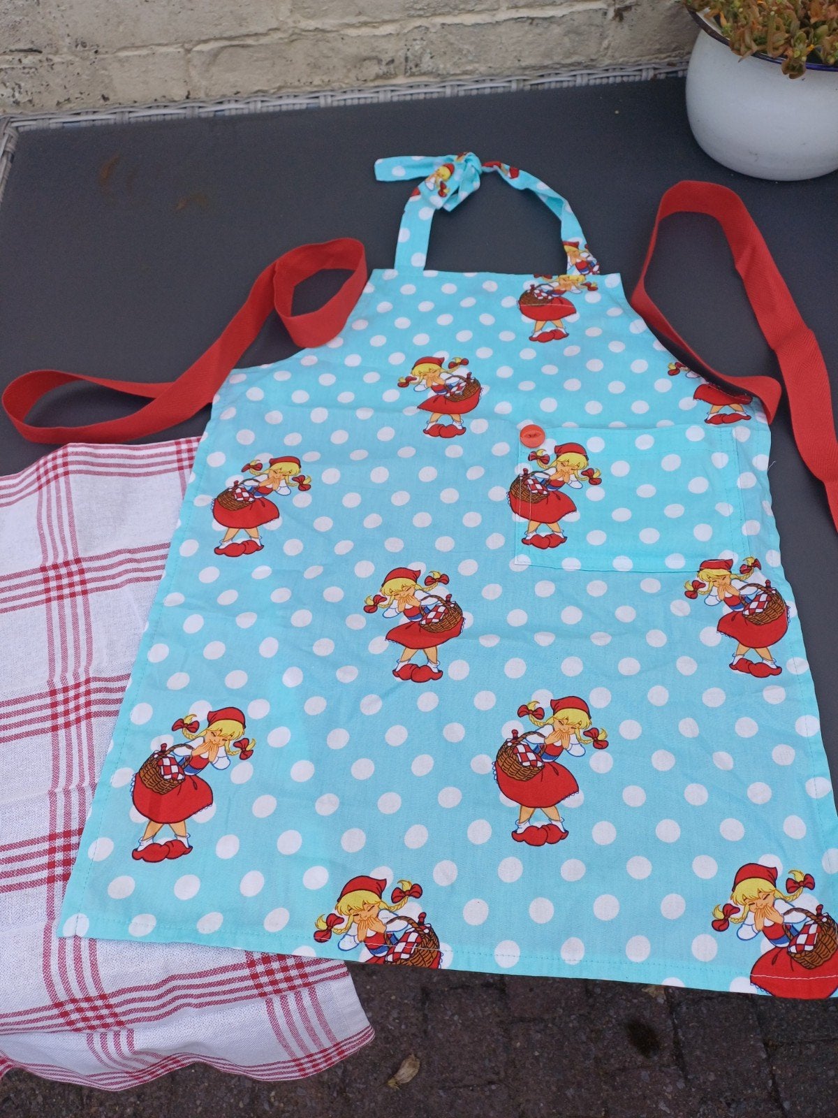 Handgemaakt kinderschort met theedoek - Roodkapje, Ophalen of Verzenden