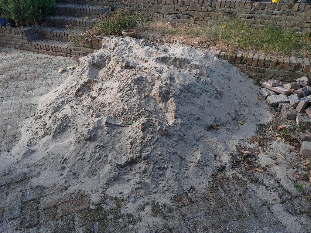 Gratis vulzand +/- 1m3, Ophalen, Nieuw, Ophoogzand