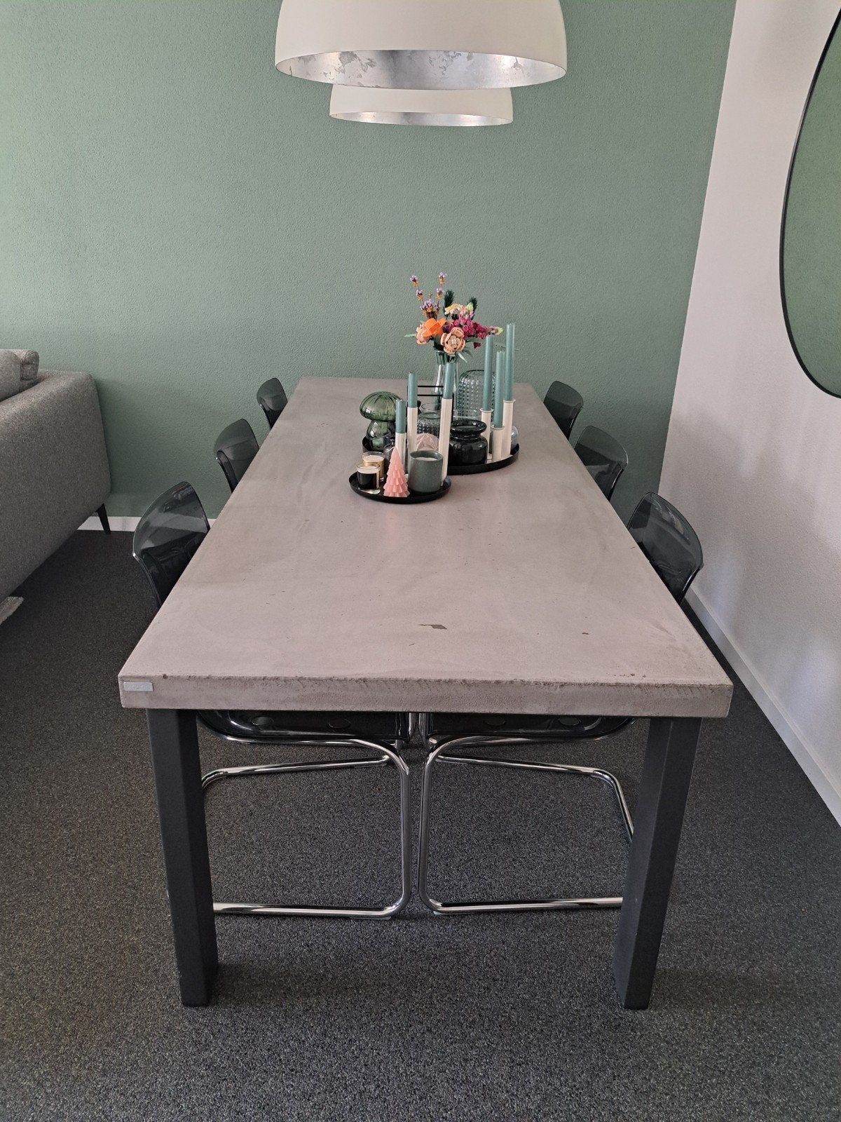 XOOON Eettafel Betonlook GRATIS ophalen, Huis en Inrichting, Tafels | Eettafels, Ophalen, Gebruikt, Modern, Industrieel, Overige materialen
