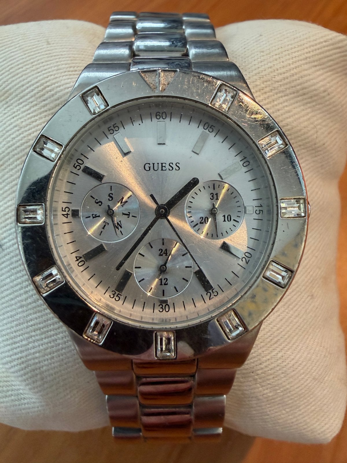 Guess Dames Horloge W11610L1 met Strass en Stalen Band, Gebruikt, Staal, Guess, Polshorloge