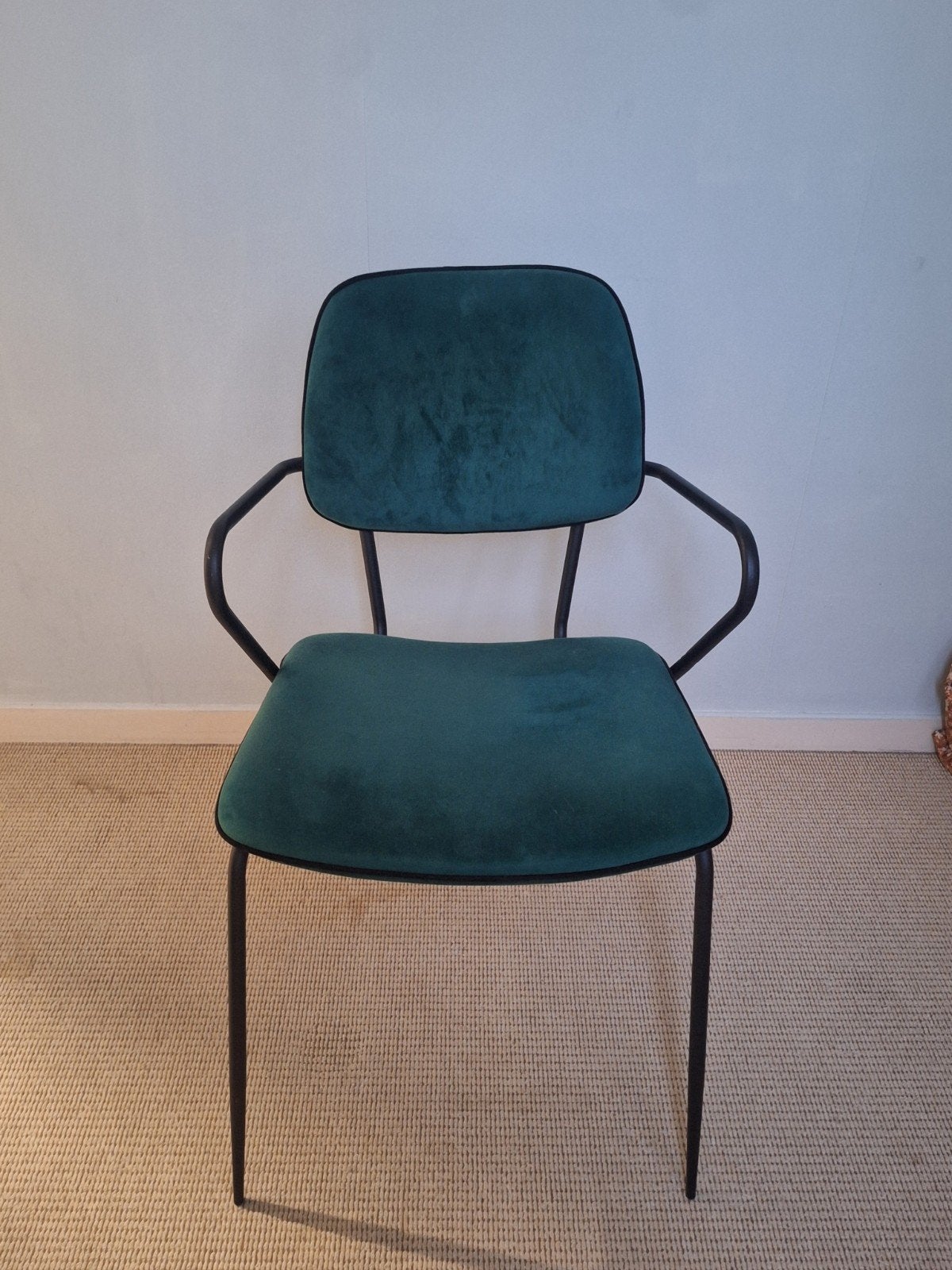 Mooie groene velvet stoel in zeer goede staat, Huis en Inrichting, Stoelen, Ophalen, Overige kleuren, Zo goed als nieuw, Metaal