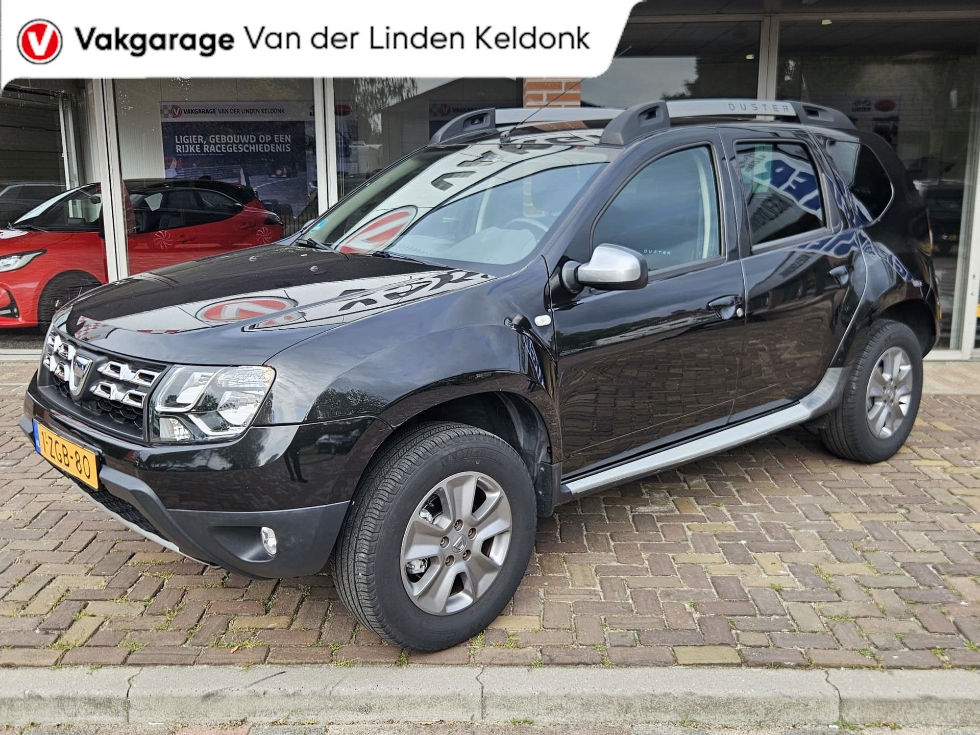 Dacia Duster 1.2 TCe 4x2 Prestige, Auto's, Euro 5, Gebruikt, 4 cilinders, Duster