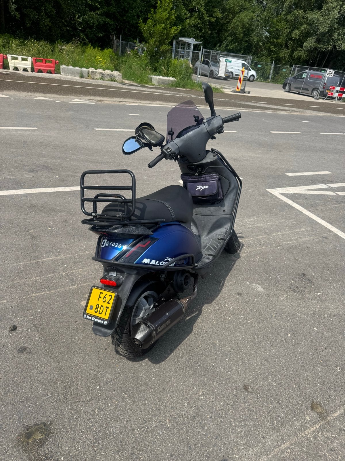 Piaggio Zip SP Scooter - Blauw met Akrapovic uitlaat, Fietsen en Brommers, Scooters | Piaggio, Gebruikt, Maximaal 45 km/u, Zip