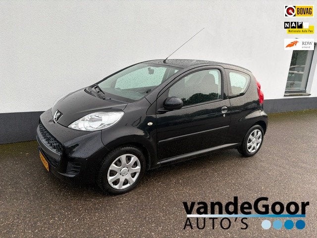 Peugeot 107 1.0-12V Urban Move, 10, airco, elec.pakket !, Voorwielaandrijving, Stof, Gebruikt, Zwart