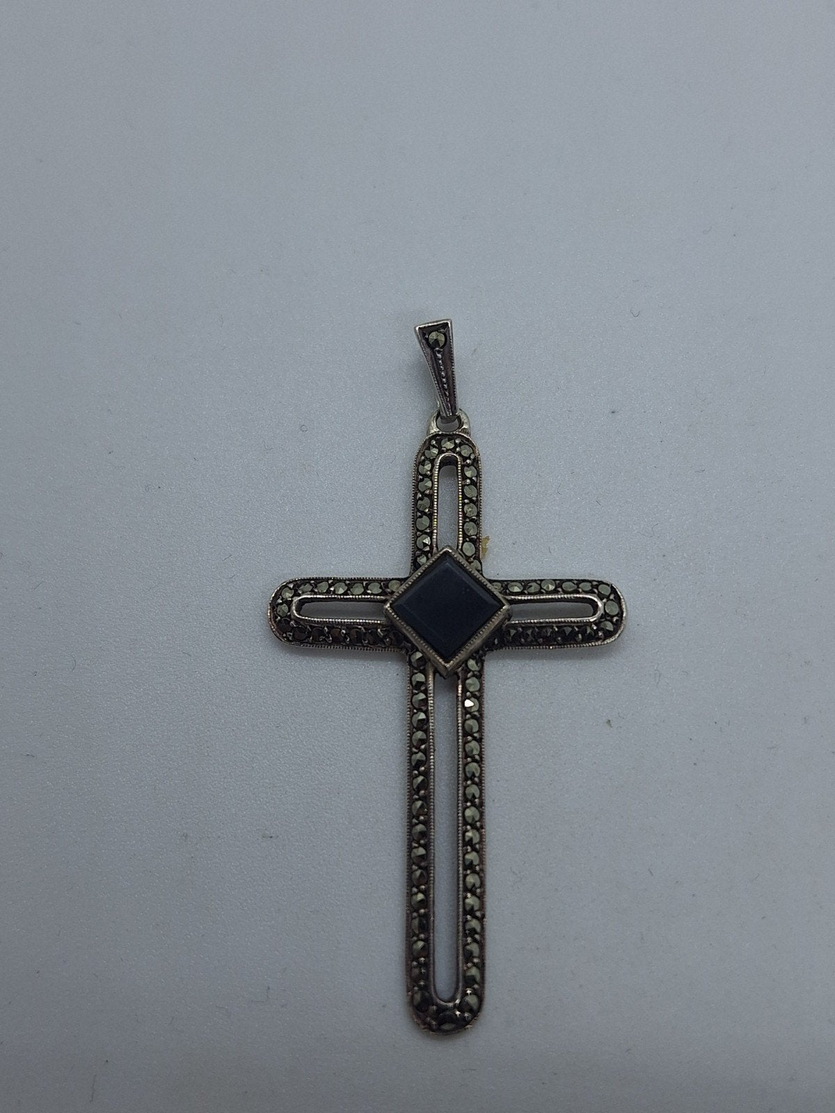 Zilveren Kruis Hanger met Onyx  art deco, Gebruikt, Ophalen of Verzenden, Met edelsteen, Zilver