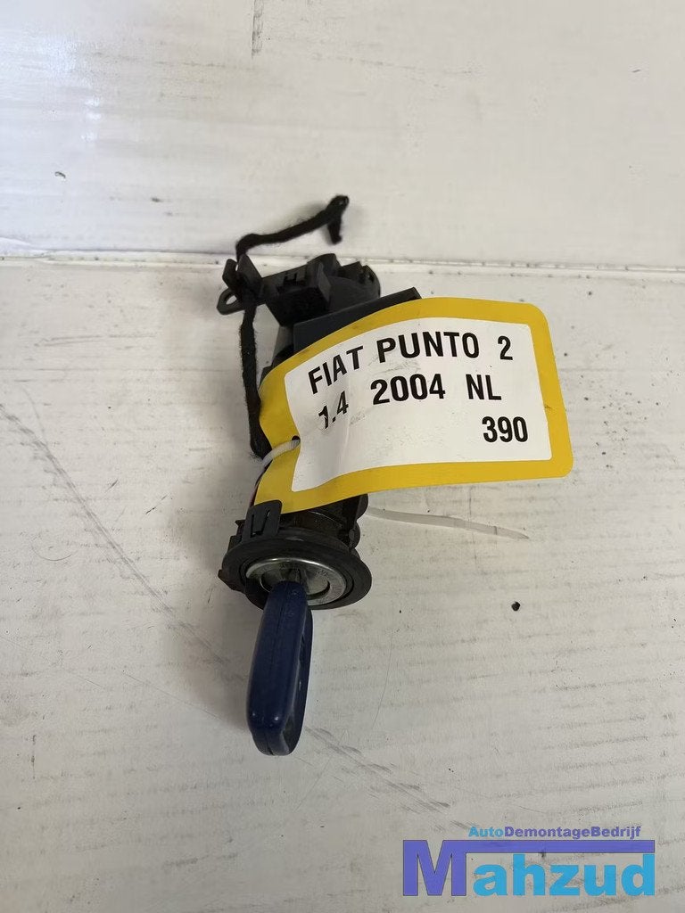 FIAT PUNTO 188 Contactslot 2003-2005, Gebruikt, Stellantis Europe S.p.A., Ophalen of Verzenden, Info@stellantis.com