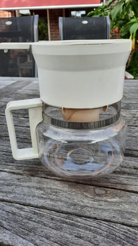 Compact koffiezetapparaat - Ideaal voor op de camping!, Witgoed en Apparatuur, Koffiezetapparaten, Gebruikt, Koffiemachine, Gemalen koffie