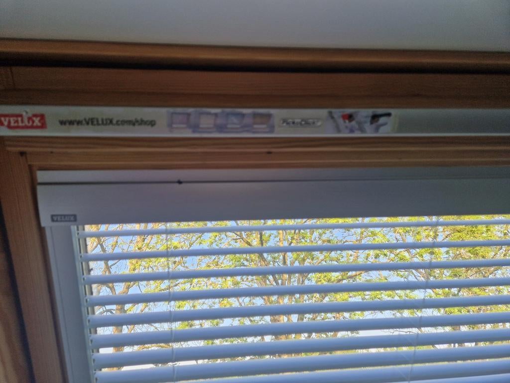 3 xVelux jaloezie grijs voor dakraam, Huis en Inrichting, Minder dan 50 cm, Gebruikt, Wit, Ophalen of Verzenden