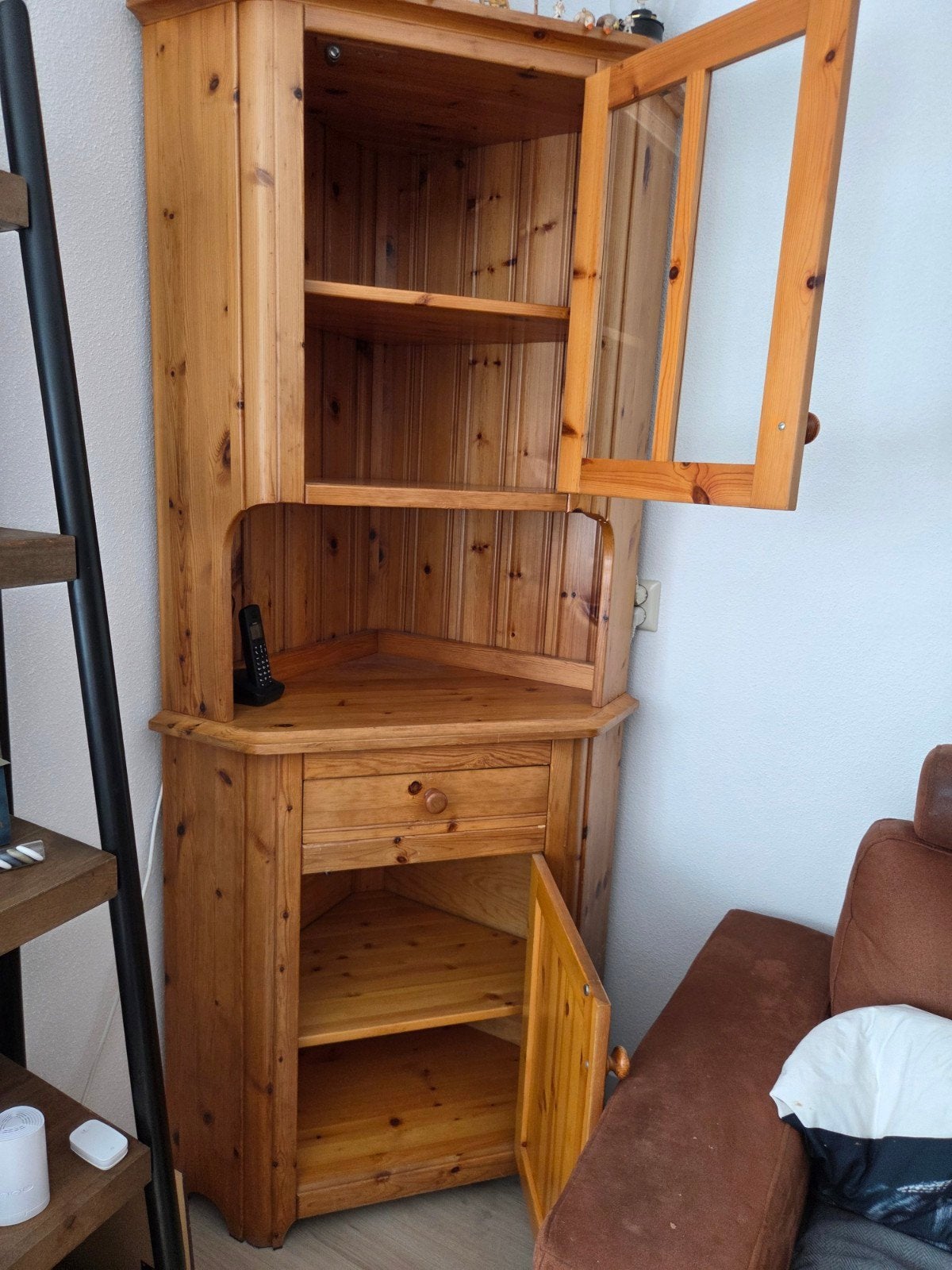 Hoekkast, Gebruikt, Minder dan 100 cm, 50 tot 75 cm, 50 tot 100 cm